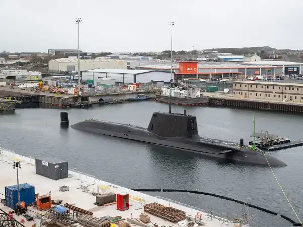 RN submarine goes under water for the first time